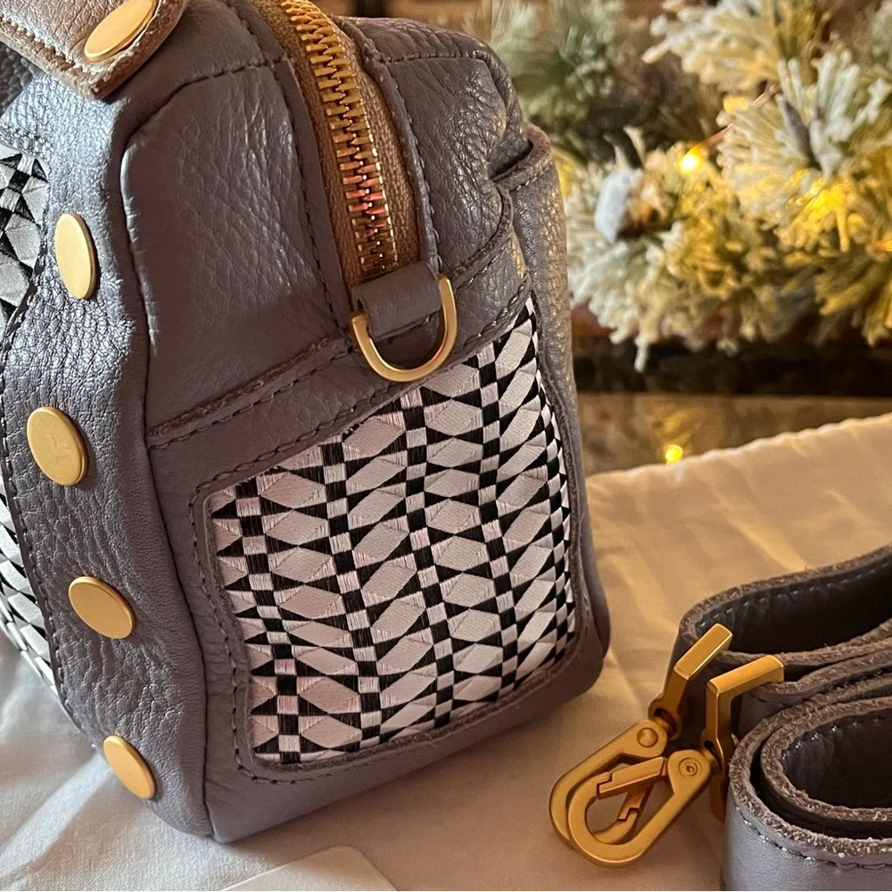 Limited Edition Hammitt Evan Small Crossbody bag in "Gallery Row/Brushed Gold" - Picture 5 of 8